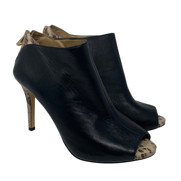 GREAT CONDITION! - Ann Taylor Peep Toe Soft Leather Snakeskin Ankle Bootie Heels - Picture 2 of 8